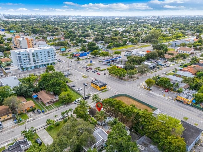 Building Photo - 1621 NW 55th St