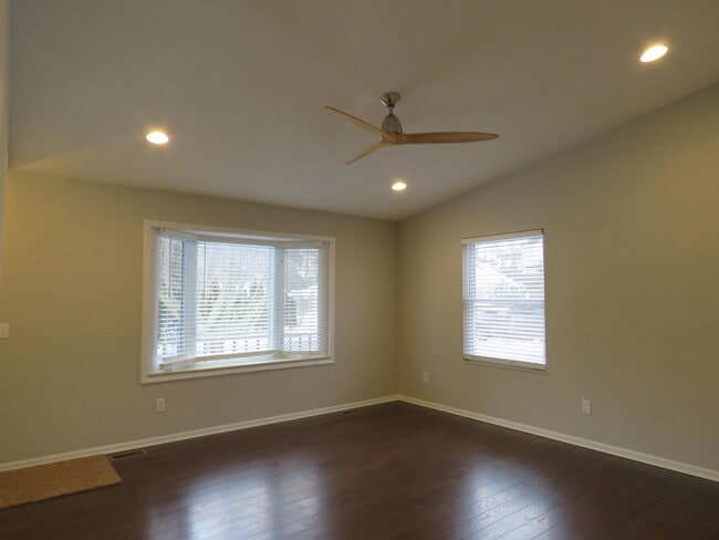 Building Photo - 3539 East St