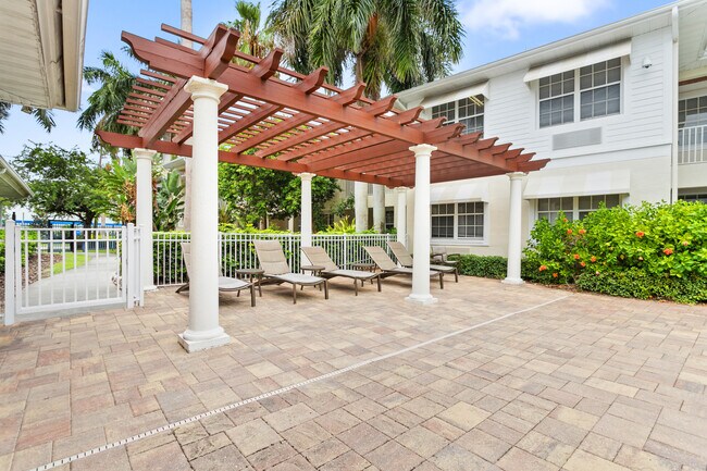 Building Photo - 3506 54th Dr W