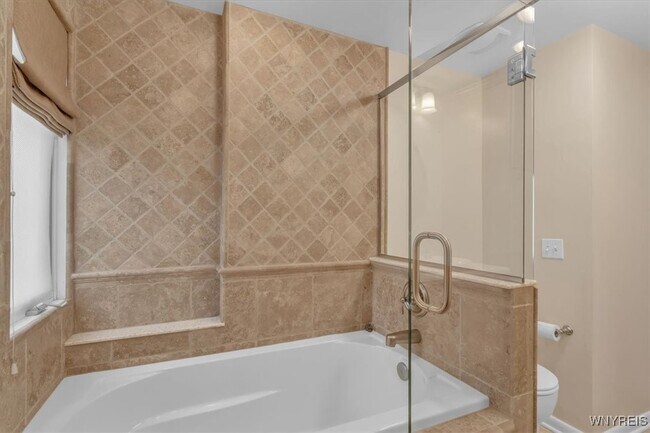 Building Photo - 116 Segsbury Rd