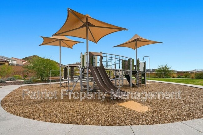 Building Photo - 6922 W Buckhorn Trail