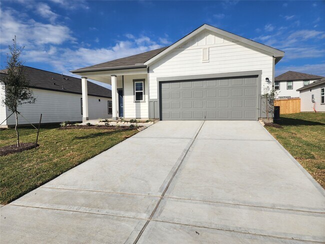 Primary Photo - 31322 Gayle Prairie Oaks St