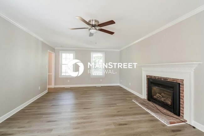 Building Photo - 3 Bedroom Pet-Friendly Home in WAKE FOREST...