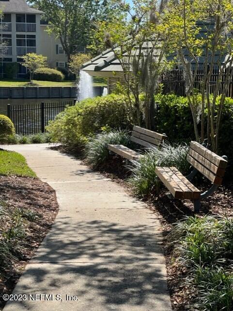 Building Photo - 400 Sandiron Cir