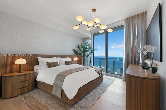 Building Photo - 300 Biscayne Blvd Way