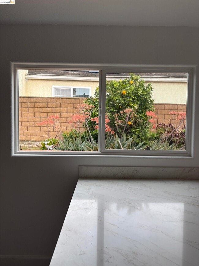 Building Photo - 1101 Hourglass Pl