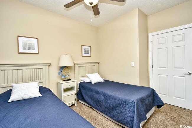 Building Photo - 5750 Oyster Catcher Dr