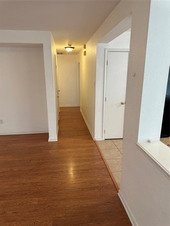 Building Photo - 15930 Randall Ridge Ln