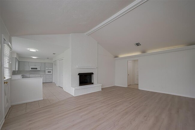 Building Photo - 11235 FM1764