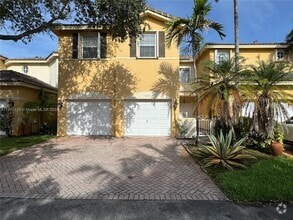 Building Photo - 5444 NW 112th Pl