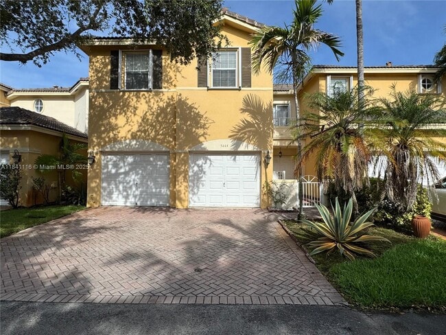 Primary Photo - 5444 NW 112th Pl