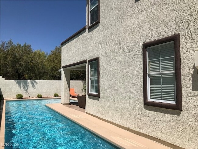 Building Photo - 1169 Midori St