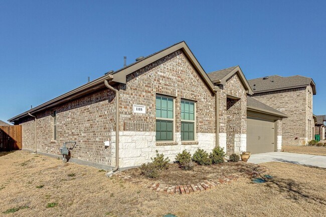 Building Photo - 125 Coyote Trl