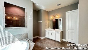 Building Photo - 12118 Arroyo Spg