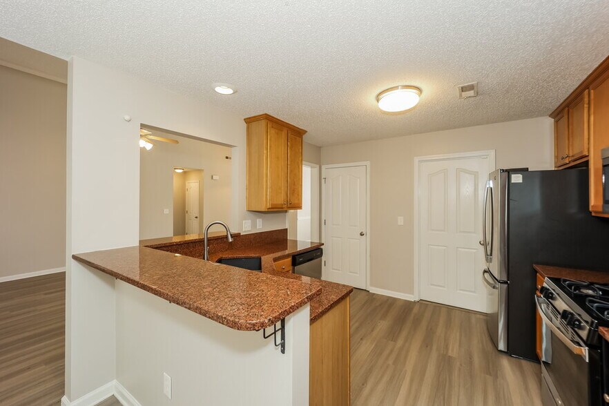 Building Photo - 309 Westhill Dr