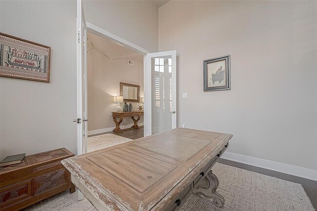 Building Photo - 30 Argosy Bend Pl