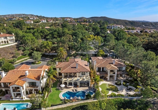 Building Photo - 21 Via Palladio