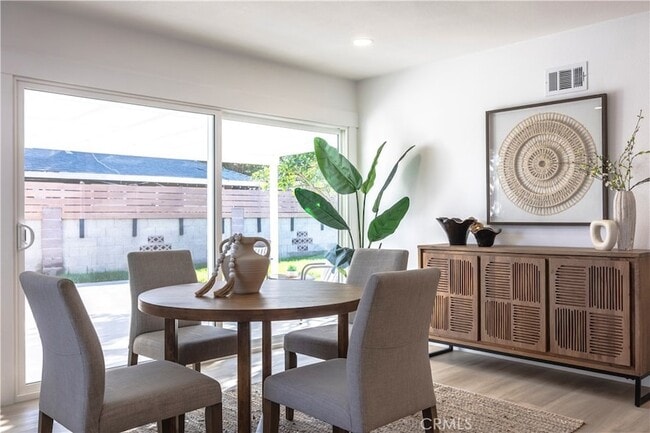 Building Photo - 15271 Yorkshire Ln