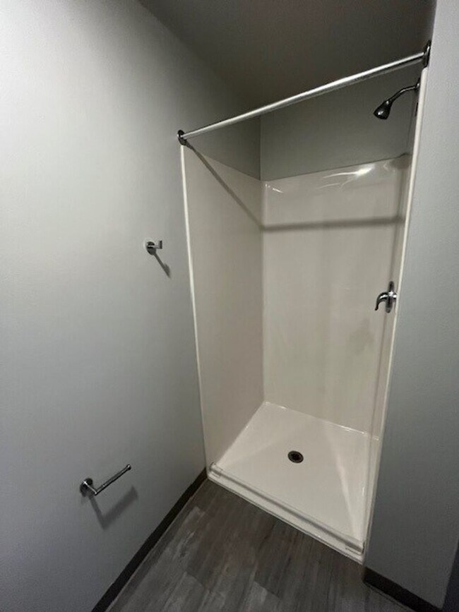 Interior Photo - Fauntleroy Lofts - West Seattle Micros. 3-12 month leases.