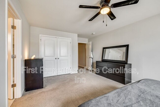 Building Photo - 7545 Hartsfield Dr