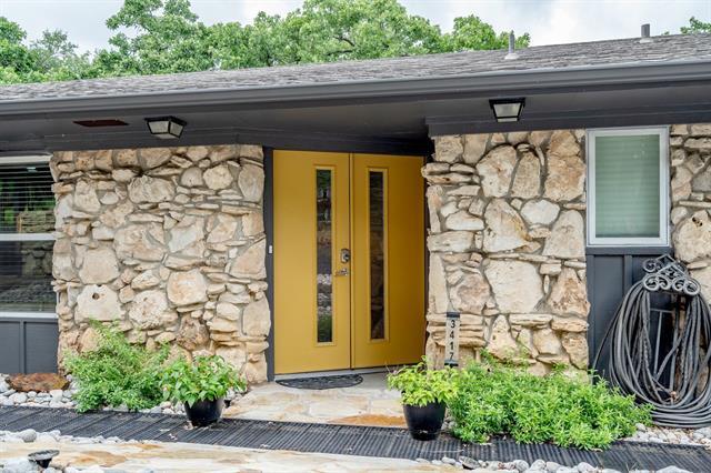 Building Photo - 3417 Shady Oaks Dr