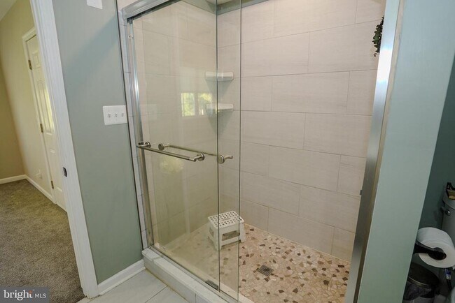 Building Photo - 2816 Ballenger Creek Pike