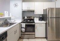 Building Photo - 485 E Ohio St