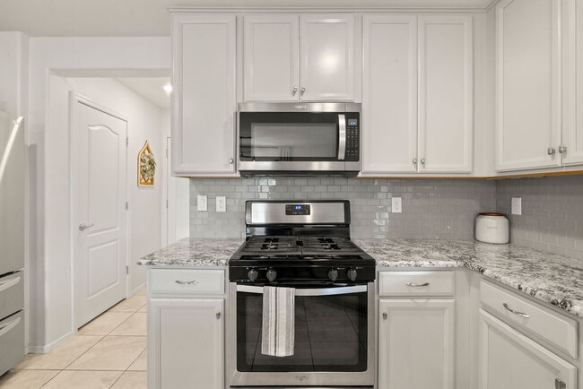 Building Photo - 11216 E Vail Vista Ct