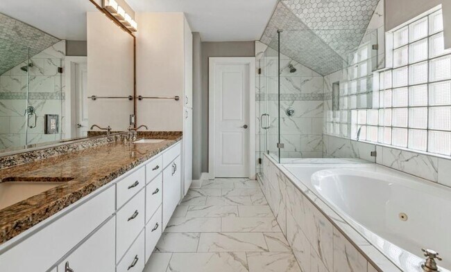 Building Photo - 5207 Cornish St