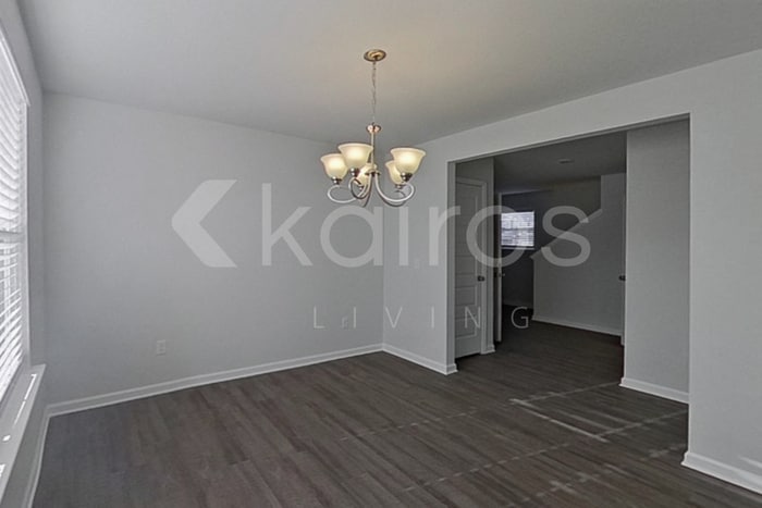 Building Photo - 301 Hemlock Ct