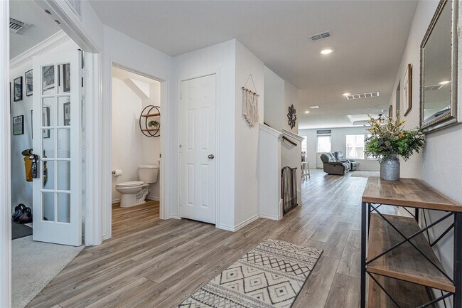 Building Photo - 2023 built Sweet Home! 4bd & 3 bth