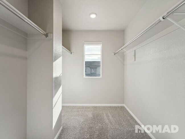 Building Photo - 6112 N Lisbon St