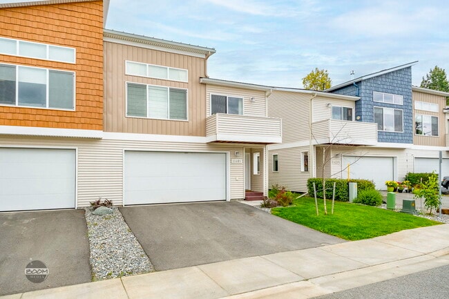 Building Photo - 11401 Conquistador Dr