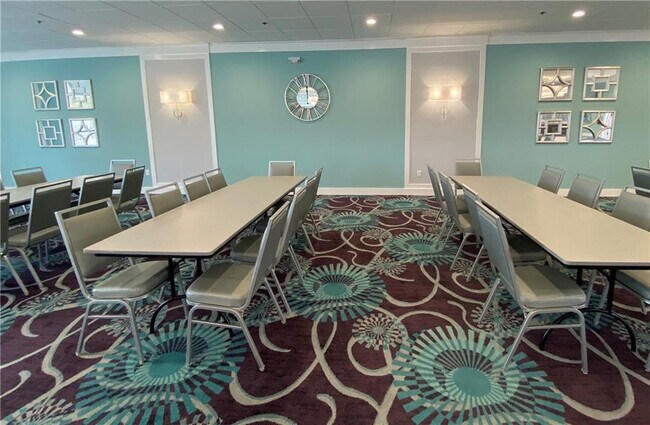 Building Photo - 164 Burgandy Way