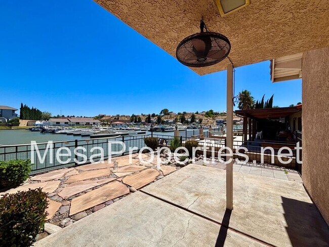 Building Photo - 18119 Pier Dr