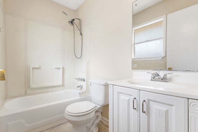 Building Photo - 4718 Casa Oro St