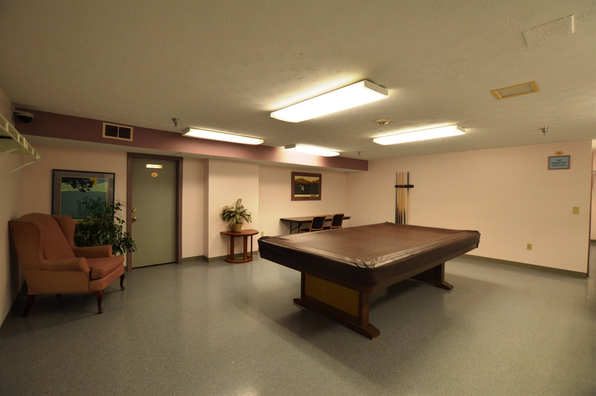 Building Photo - 10 Kellogg Rd