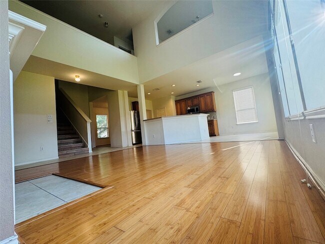 Building Photo - 931 Sierra Springs Ln