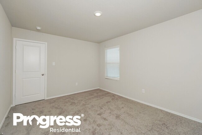 Building Photo - 7323 Cultivator Way