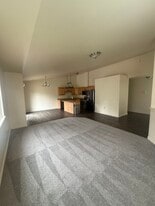 Building Photo - 2843 S Avalon Cir