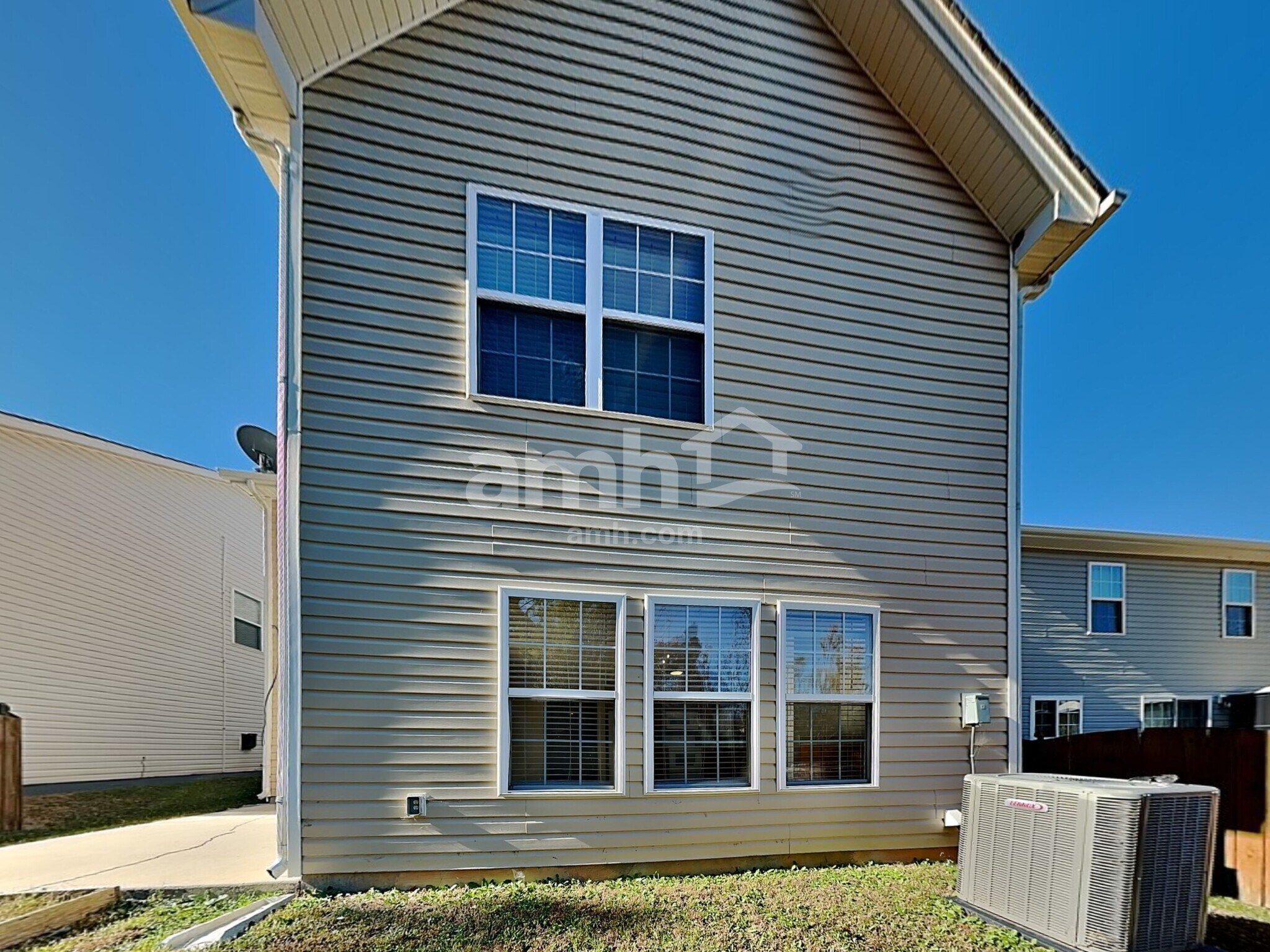 Building Photo - 4426 Red Hook Rd