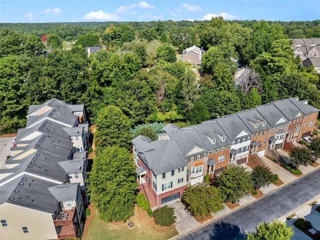 Building Photo - 4228 Laurel Creek Ct SE