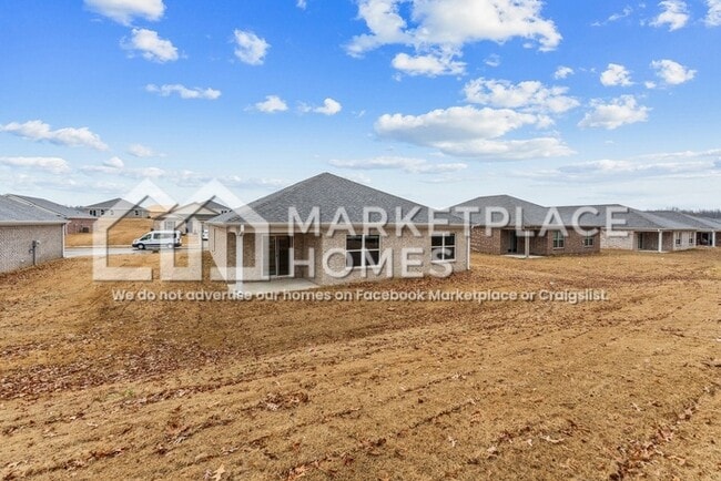 Building Photo - 5331 Greenwood Rd