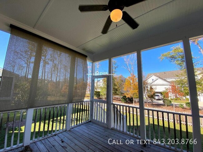 Building Photo - Beautiful Home in Dunes West!!