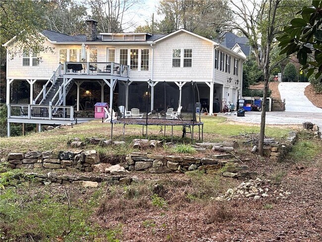 Building Photo - 4002 Wieuca Rd NE