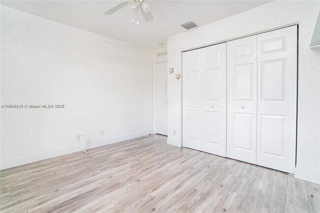 Building Photo - 11425 NW 34th Pl