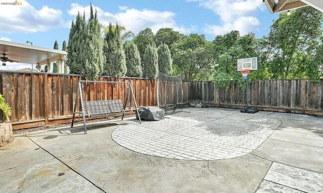 Building Photo - 4010 Goleta Pl