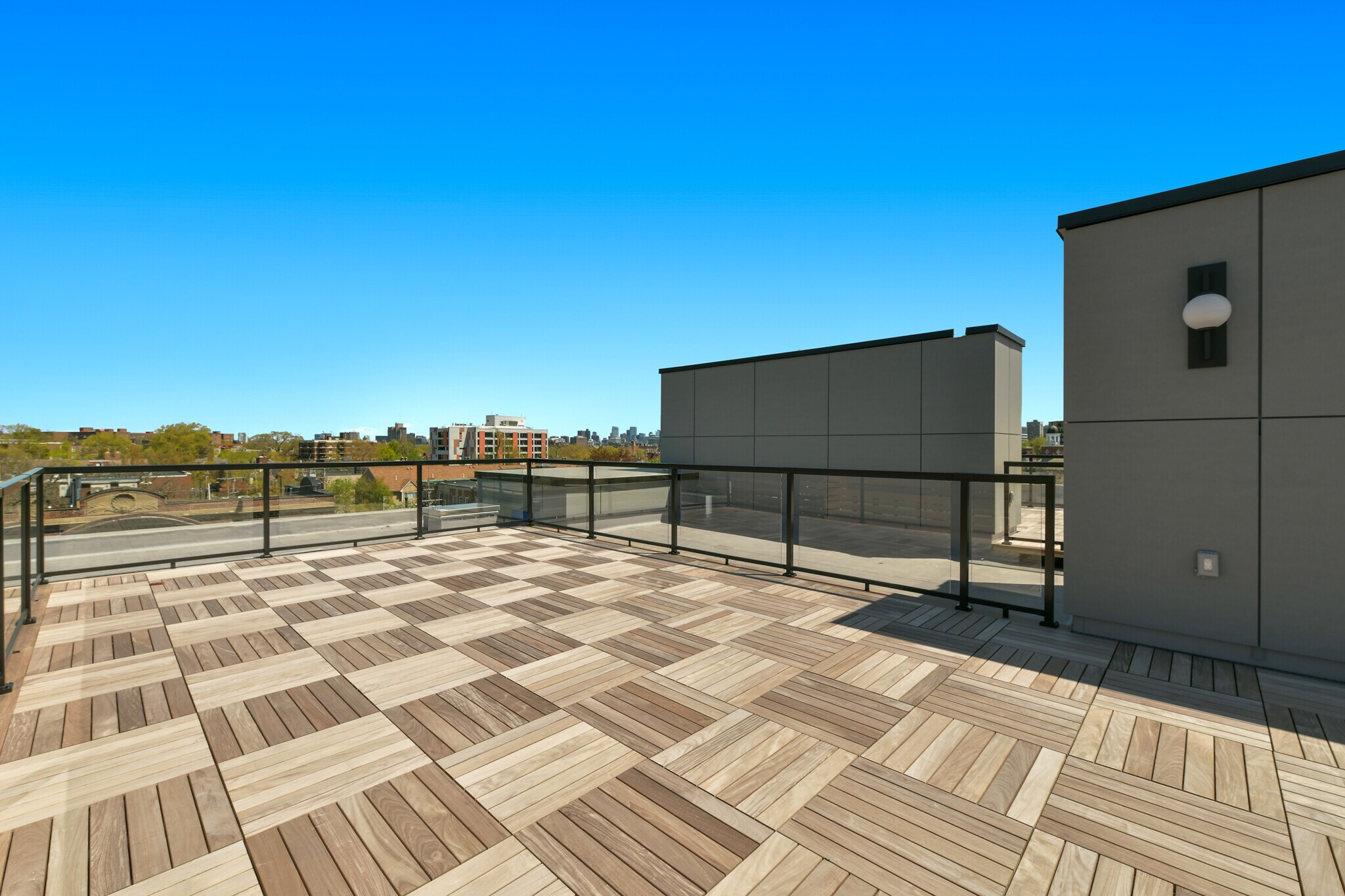 Building Photo - 14 Green St