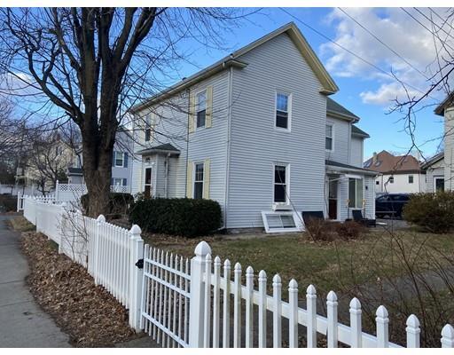 Building Photo - 298 Langley Rd