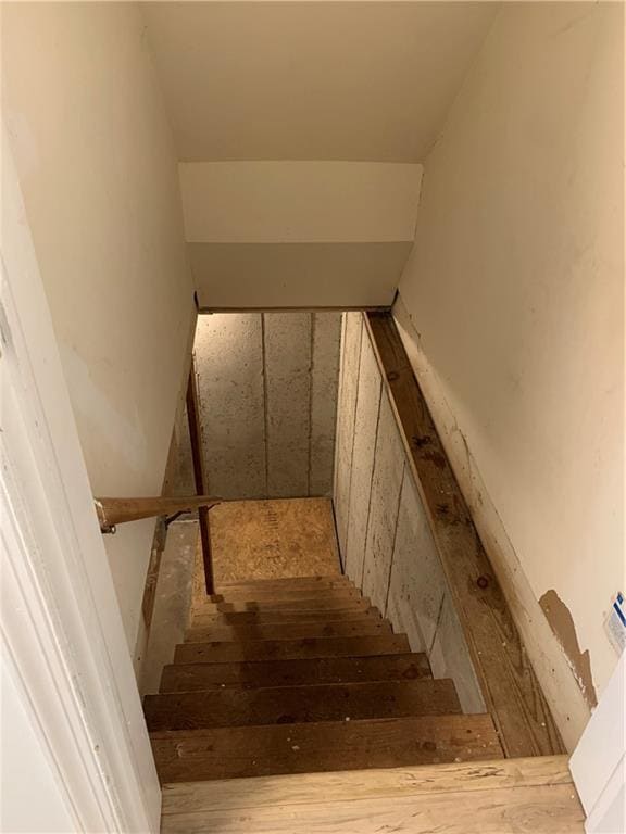 Building Photo - 200 Post Rd